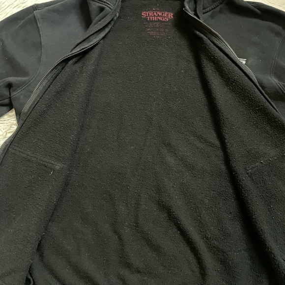 Netflix stranger things Demogorgon zip up hoodie - Picture 15 of 17
